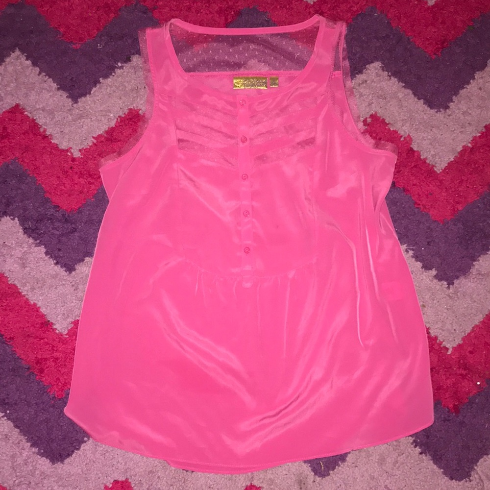 Pink buttoned tank top
